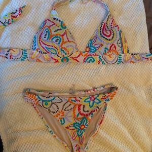 Victoria’s Secret bikini